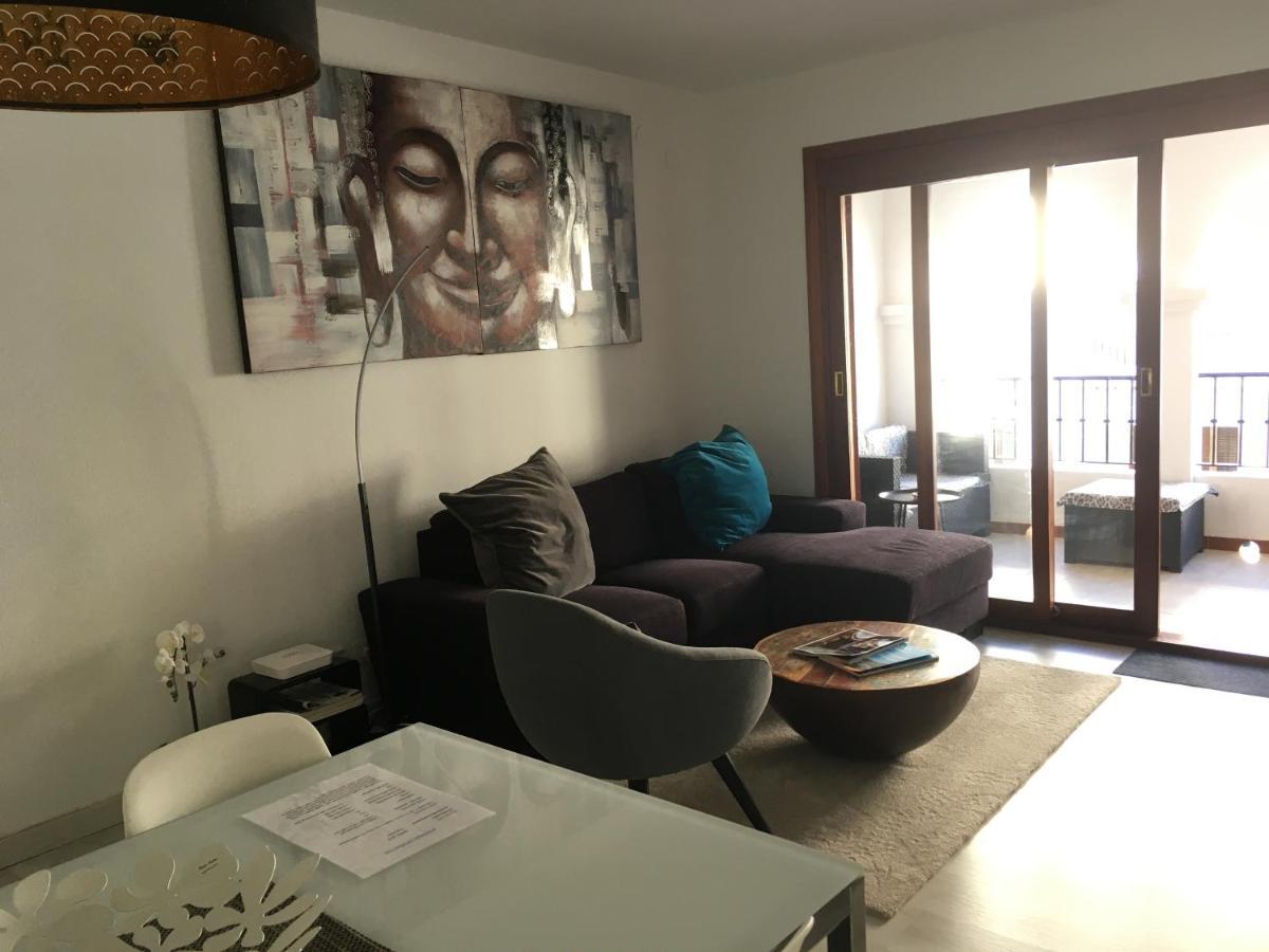 Poseidons Pearl Duquesa Apartment Манилва Екстериор снимка