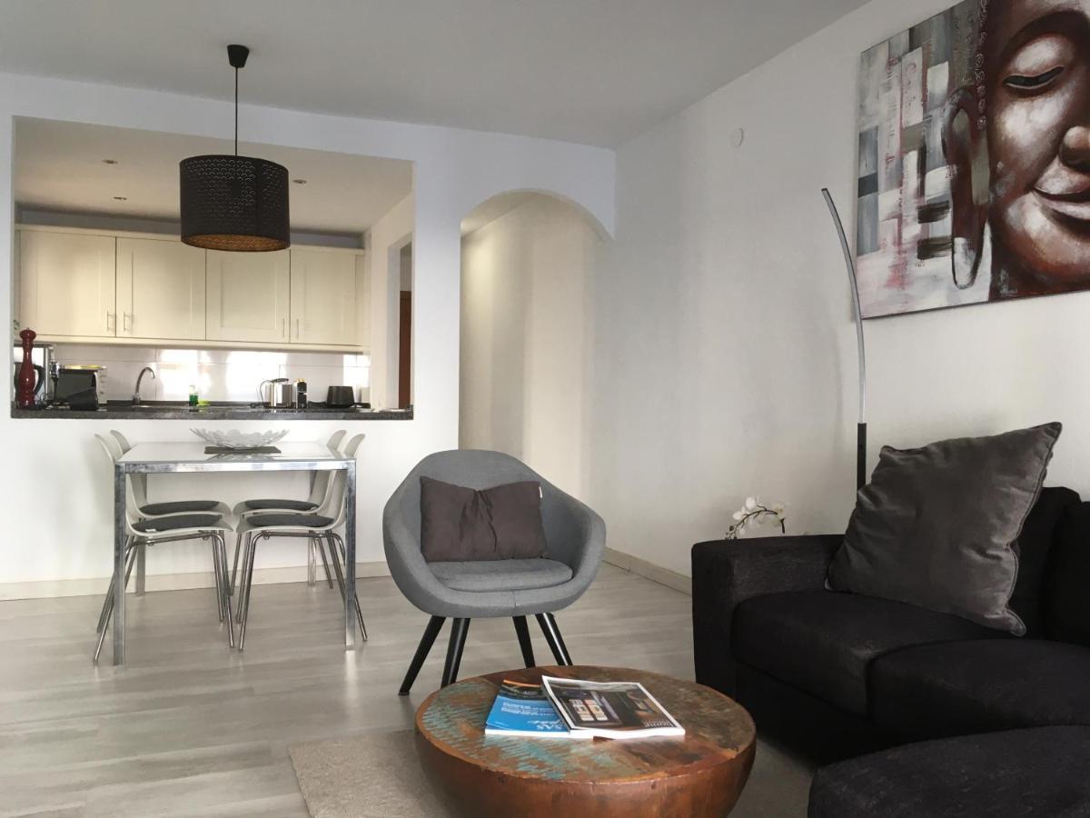Poseidons Pearl Duquesa Apartment Манилва Екстериор снимка