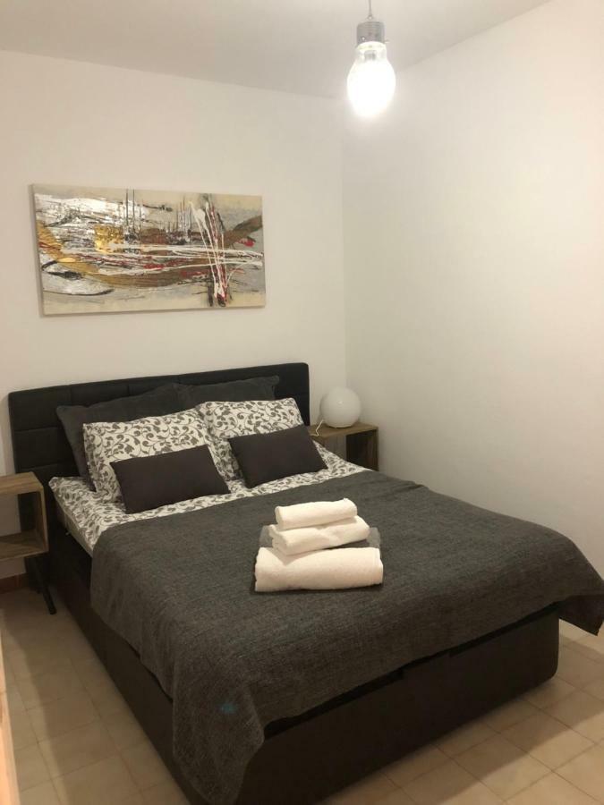 Poseidons Pearl Duquesa Apartment Манилва Екстериор снимка